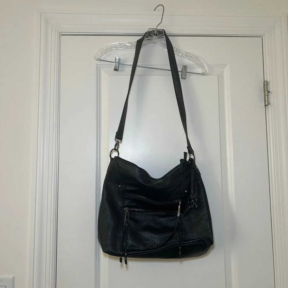 Jessica Simpson Black Pebbled Faux Leather Hobo Bag Gunmetal Tassel Crossbody